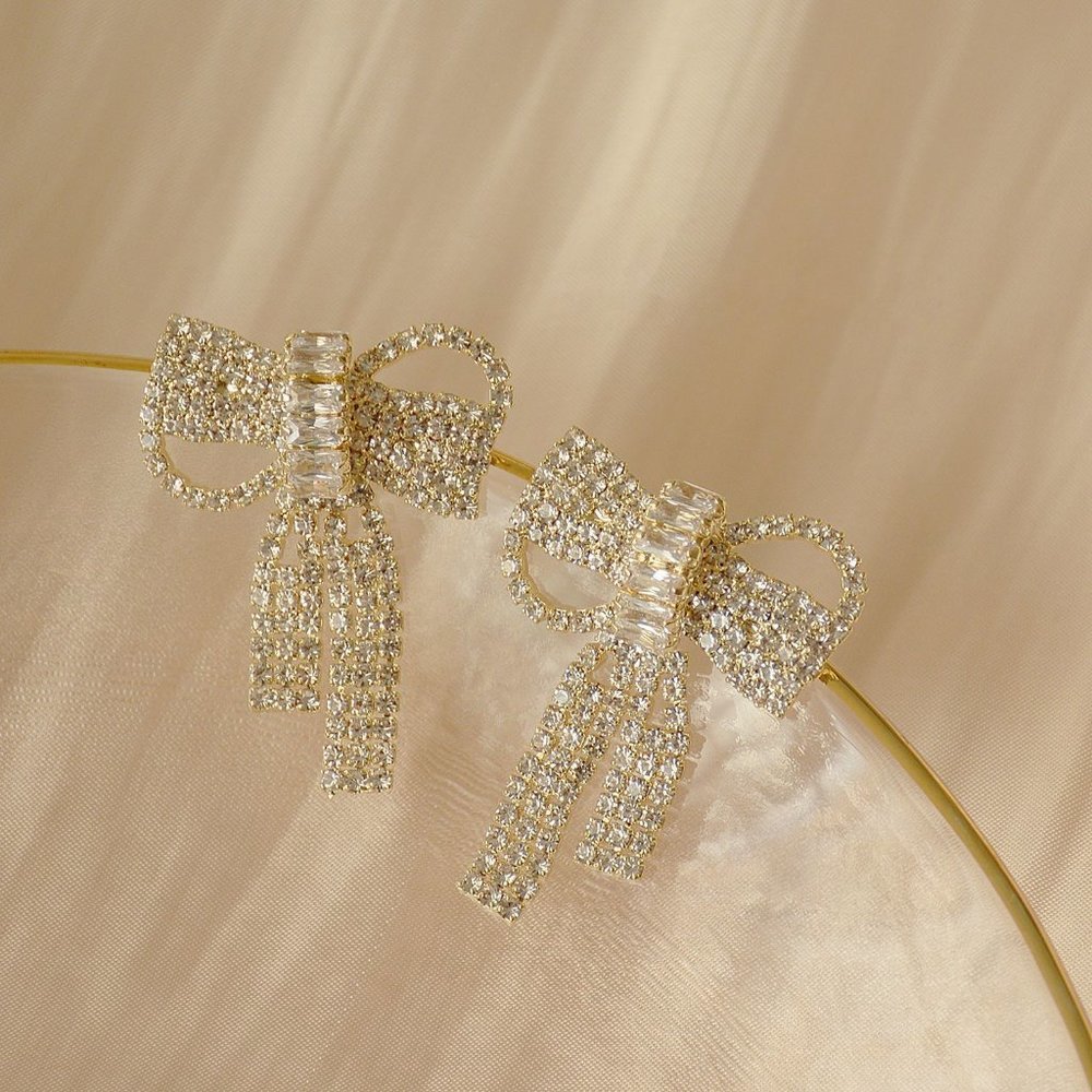 NEW 14K Gold Plated Diamond Bow Knot Earrings - Picture 2 of 6